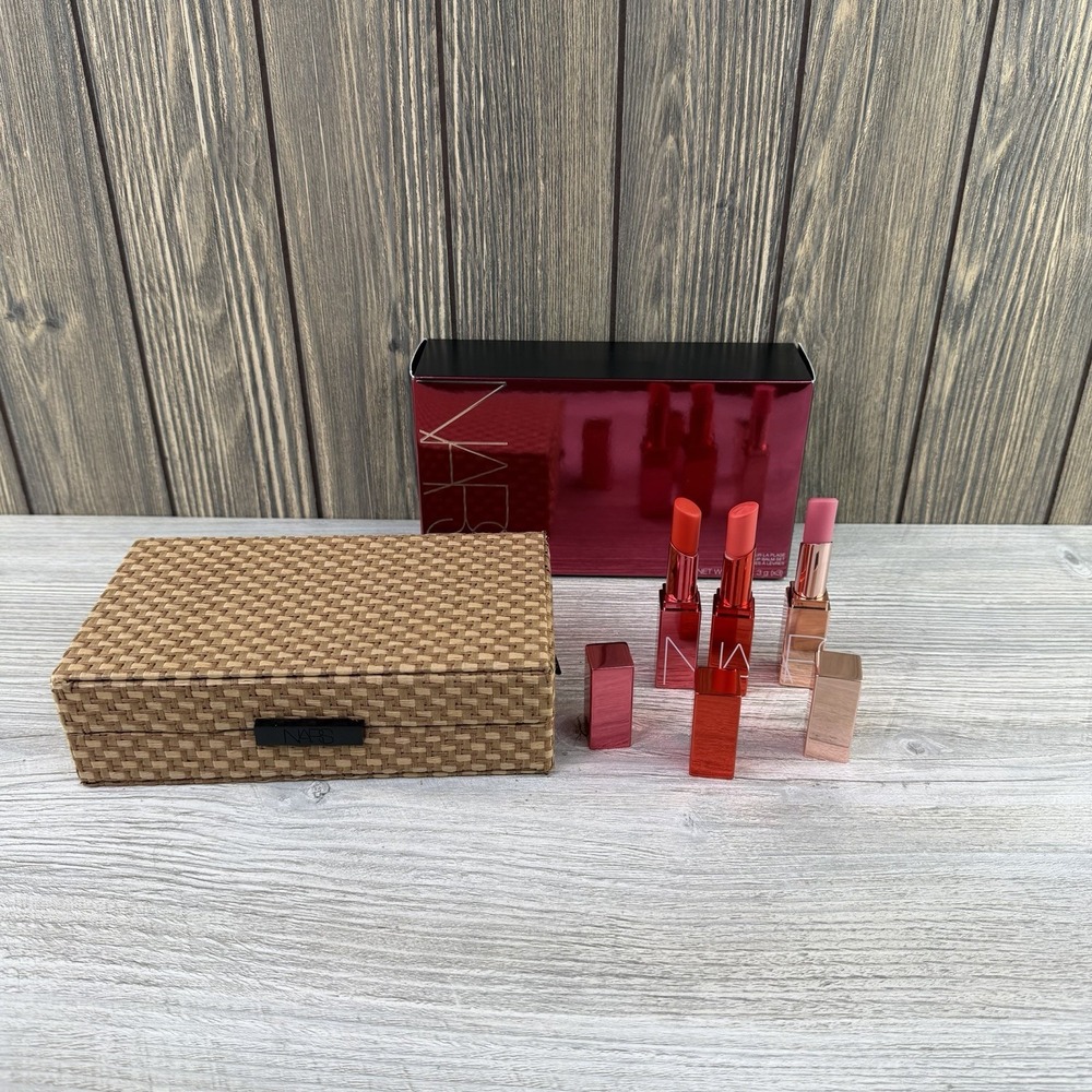 NARS Sur La Plage Lip Balm Set 3pc Woven Clutch Limited Edition New Open Box - Picture 15 of 16